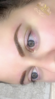 51-sminktetovalas-Vecses-hibrid-szemoldok-Mariann-Kozmetika